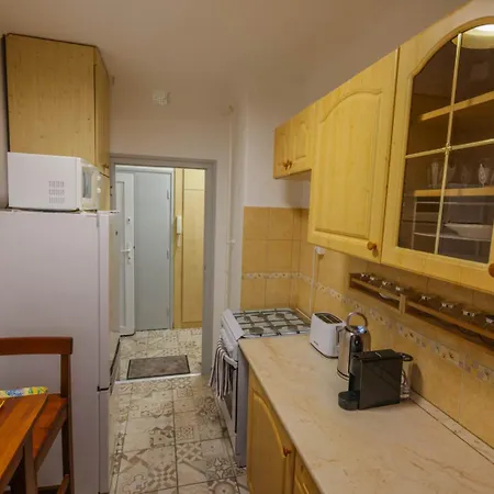 Apartament Koezel A Strandhoz Eger
